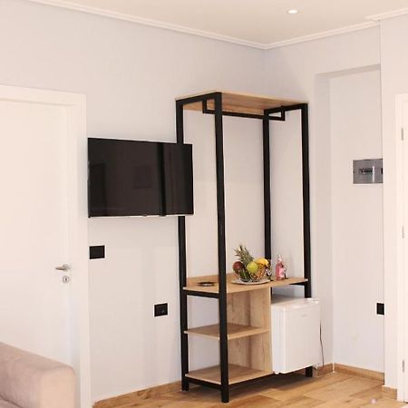 Bebi Hotel And Apartments Саранда Екстер'єр фото