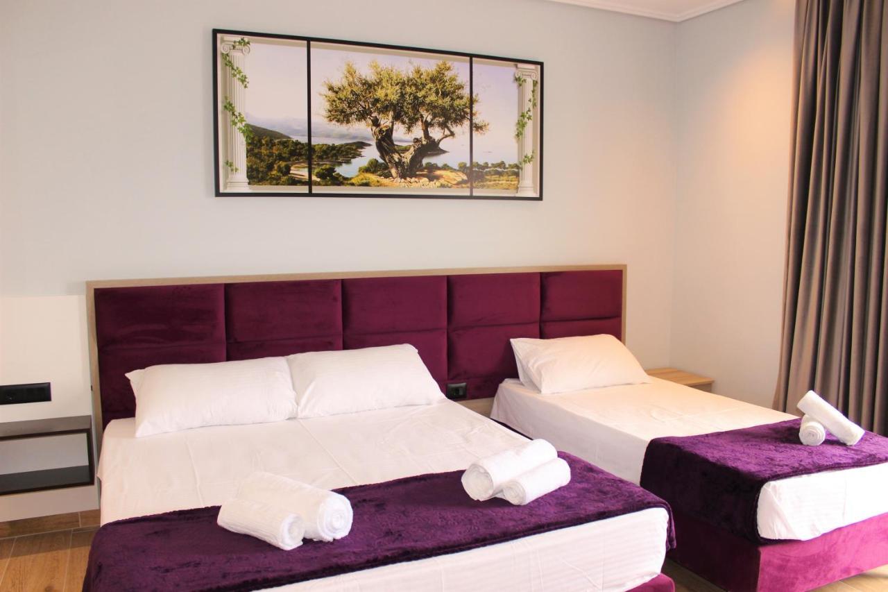 Bebi Hotel And Apartments Саранда Екстер'єр фото