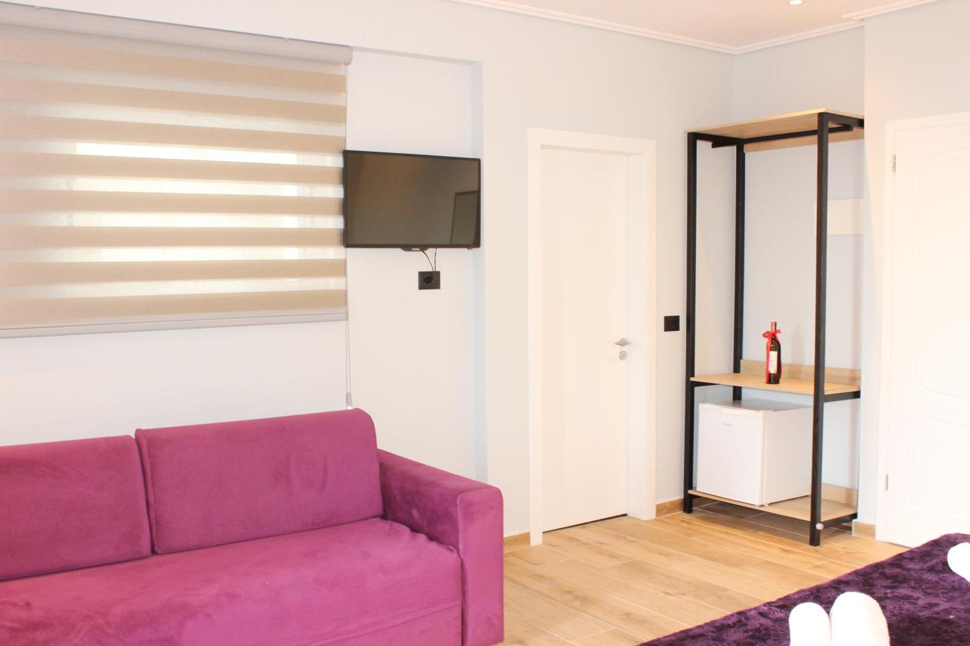 Bebi Hotel And Apartments Саранда Екстер'єр фото