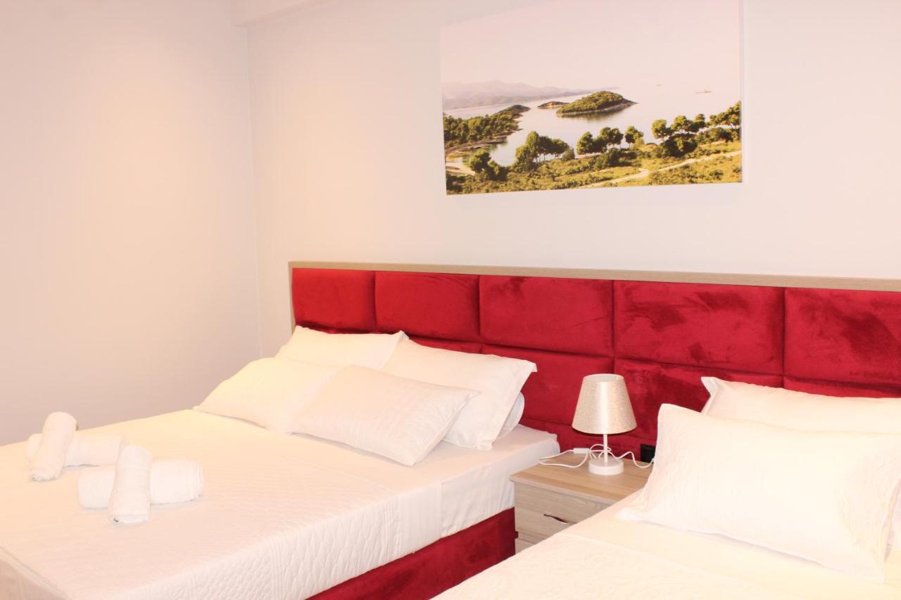 Bebi Hotel And Apartments Саранда Екстер'єр фото