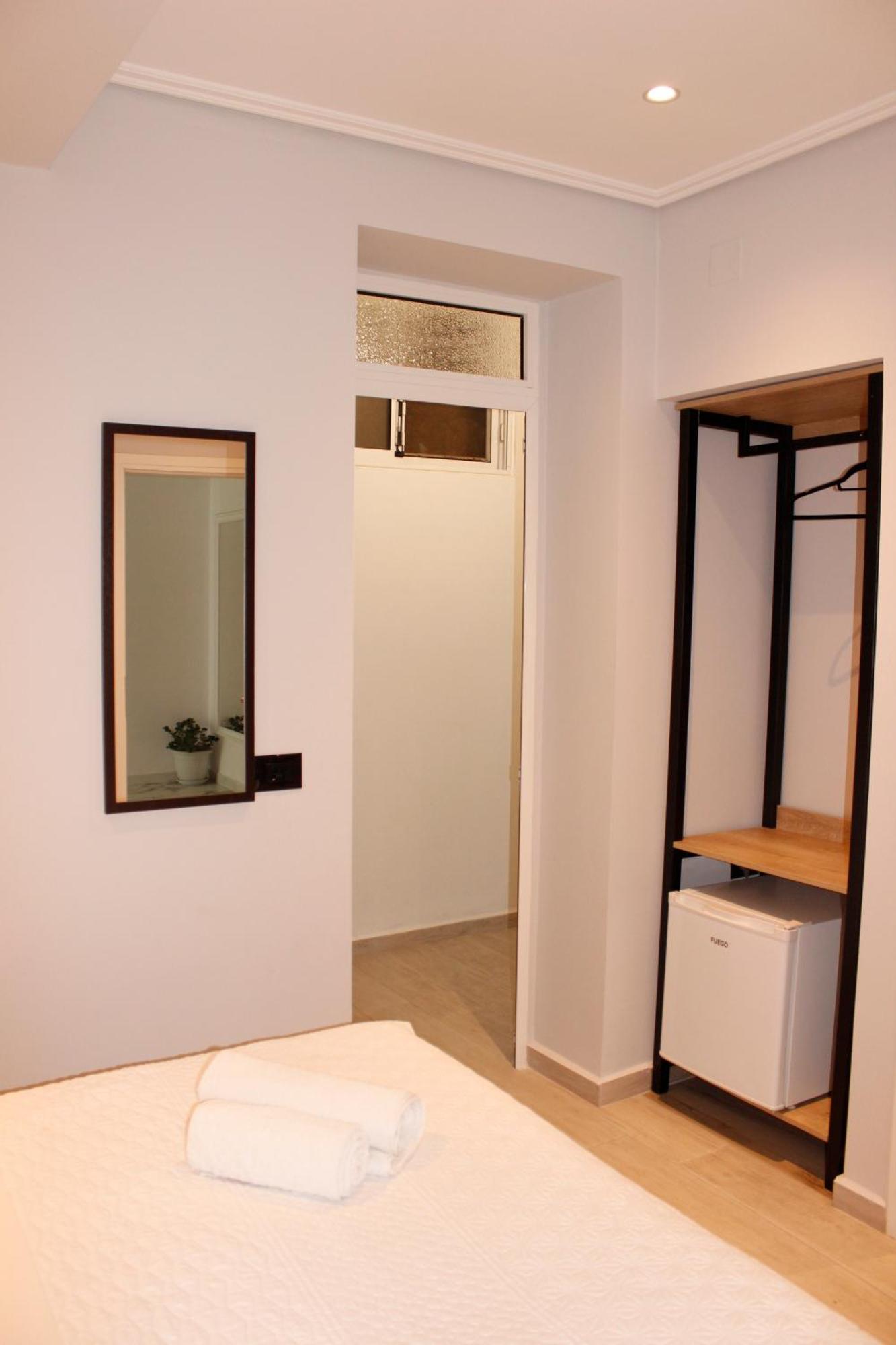 Bebi Hotel And Apartments Саранда Екстер'єр фото