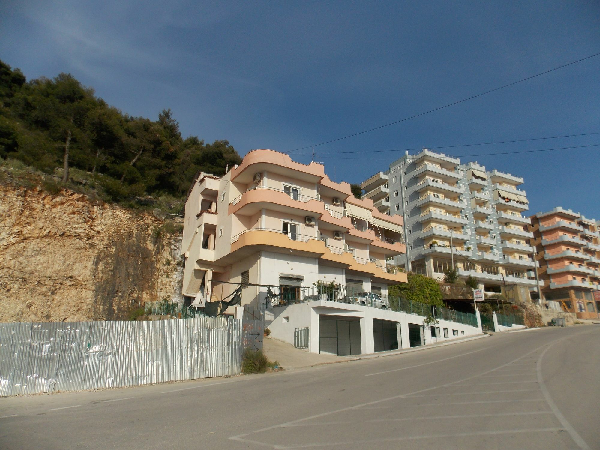 Bebi Hotel And Apartments Саранда Екстер'єр фото