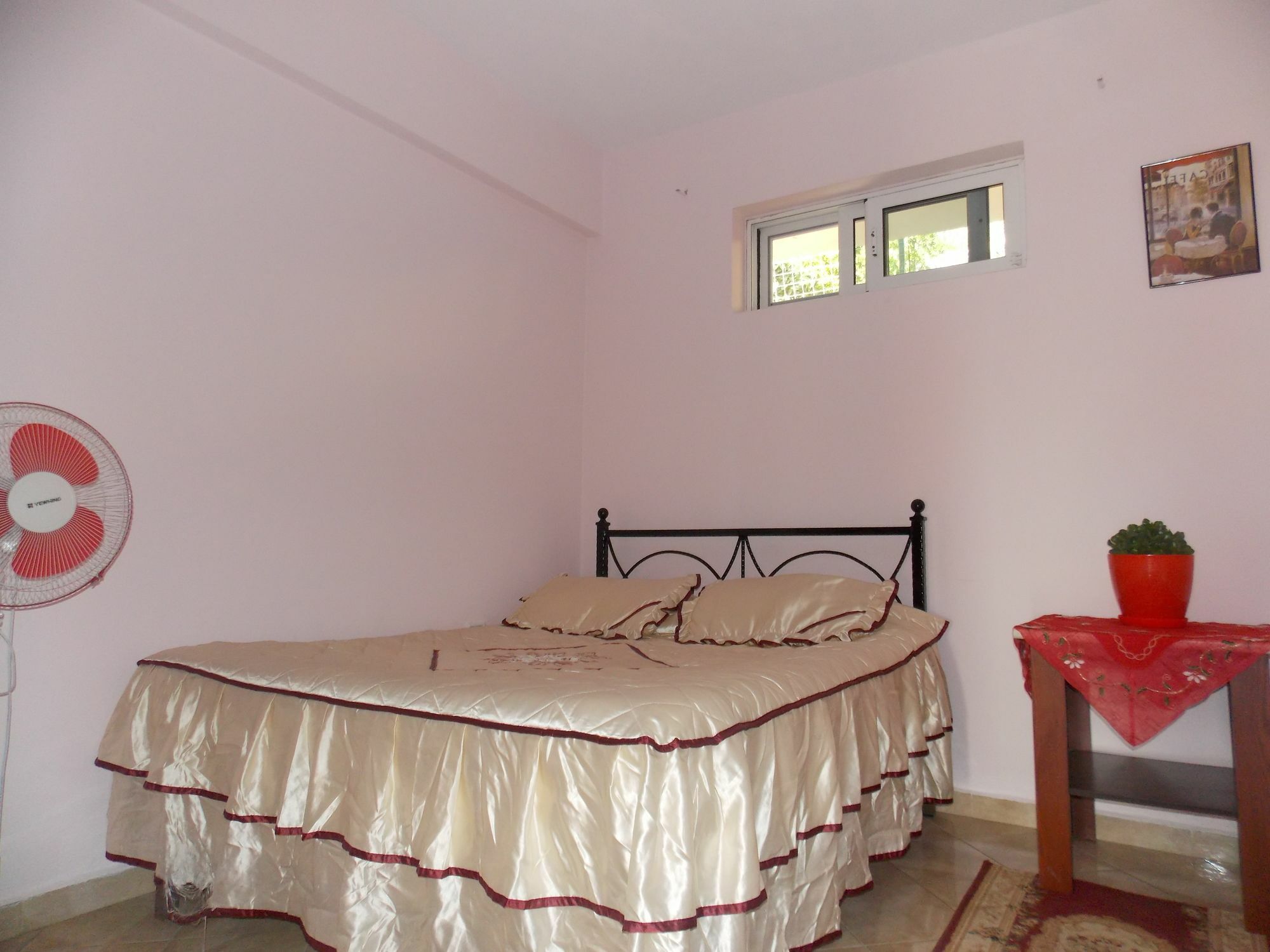 Bebi Hotel And Apartments Саранда Екстер'єр фото